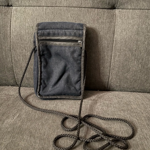 Small Shoulder Purse - Picture 3 of 3